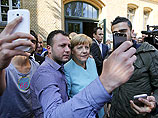 Меркель утверждает, что мигранты "обогащают культурную жизнь Германии", и призывает сограждан руководствоваться христианскими принципами