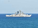 Судно под турецким флагом преградило дорогу российским кораблям, везущим буровую установку Судно под турецким флагом преградило дорогу российским кораблям, везущим буровую установку
