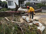 На Сидней обрушился сильный шторм: десятки домов пострадали, тысячи людей остались без электричества