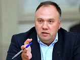 Сам Федоров считает, что его предложение, которое он уже направил премьер-министру Дмитрию Медведеву, будет воспринято позитивно, причем как госслужащими, так и депутатами и сенаторами Сам Федоров считает, что его предложение, которое он уже направил премьер-министру Дмитрию Медведеву, будет воспринято позитивно, причем как госслужащими, так и депутатами и сенаторами