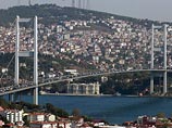 Информация о том, что Турция задержала 27 российских торговых судов в ответ на задержание турецких судов в Черном море, не соответствует действительности, сообщил замминистра транспорта Виктор Олерский