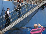 Накануне турецкие СМИ сообщали, что российские суда задержаны в ответ на действия России, которая якобы задержала восемь кораблей под турецкими флагами Накануне турецкие СМИ сообщали, что российские суда задержаны в ответ на действия России, которая якобы задержала восемь кораблей под турецкими флагами