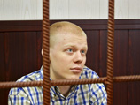 Кроме того, суд смягчил приговор единственному осужденному по делу о покраске звезды - питерскому руферу Владимиру Подрезову