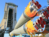 С космодрома Куру во французской Гвиане стартовала российская ракета-носитель "Союз-СТ" с двумя европейскими навигационными спутниками Galileo ("Галилео") С космодрома Куру во французской Гвиане стартовала российская ракета-носитель "Союз-СТ" с двумя европейскими навигационными спутниками Galileo ("Галилео")