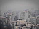 Власти Тегерана приняли решение закрыть на воскресенье школы иранской столицы из-за критической ситуации с загрязнением воздуха