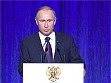 Путин поздравил работников органов безопасности с их праздником, назвав "сильными духом людьми"