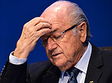 Блаттер сказал, что комитет по этике ФИФА снял с него обвинения в коррупции