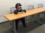 В Детройте шефом полиции на один день стал 7-летний мальчик, отдавший свои сбережения полицейским собакам В Детройте шефом полиции на один день стал 7-летний мальчик, отдавший свои сбережения полицейским собакам