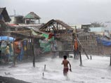 Отметим, что в середине декабря наводнения на Филиппинах, вызванные тайфуном "Нона" (международное название "Мелор"), унесли жизни 11 человек. Миллионы жителей в восточной и центральной частях страны остались без электричества