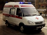 "Дмитрий Олегович случайно ранил себя в ногу и находится в одной из московских больниц", - сказал он, отметив, что состояние здоровья вице-премьера опасений не вызывает, но пока он находится на лечении