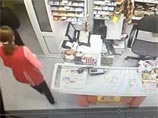 В ХМАО продавщица магазина дважды за месяц дала отпор вооруженным грабителям (ВИДЕО) В ХМАО продавщица магазина дважды за месяц дала отпор вооруженным грабителям (ВИДЕО)