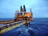В Северном море с платформ BP эвакуированы 300 человек из-за угрозы столкновения с баржей
