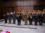 Похоронную комиссию возглавил первый секретарь ТПК и первый председатель Государственного комитета обороны Ким Чем Ын