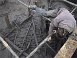 Останки построек были найдены на археологическом объекте Маст Фарм в районе Фенских болот в графстве Кембриджшир. Ученые относят их приблизительно к 1000-800 годам до нашей эры Останки построек были найдены на археологическом объекте Маст Фарм в районе Фенских болот в графстве Кембриджшир. Ученые относят их приблизительно к 1000-800 годам до нашей эры