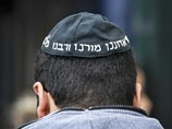 Евреям Марселя посоветовали не носить кипу после нападения 15-летнего подростка с мачете на учителя