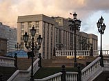 Потенциальные конкуренты правящей партии на грядущих выборах в Государственную думу не спешат проводить предвыборные мероприятия, в отличие от "Единой России" Потенциальные конкуренты правящей партии на грядущих выборах в Государственную думу не спешат проводить предвыборные мероприятия, в отличие от "Единой России"