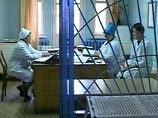 Инцидент произошел в конце декабря в детском отделении Кировской центральной районной больницы, сообщает сайт города. При этом женщине, у которой было подозрение на инфаркт, не пришел на помощь ни один врач детского отделения