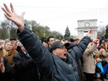 Спустя день после того, как в центре Кишинева прошли массовые акции протеста, глава администрации президента Молдавии Ион Пэдурару, которого Николай Тимофти выдвинул на пост премьера, отозвал свою кандидатуру