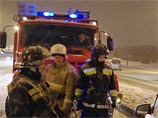 В Петербурге легковушка въехала под фуру: четверо погибших