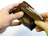 В декабре 2915 года по 51% респондентов отметили в числе наиболее беспокоящих вопросов своевременность выплат пенсий и зарплат и социальные гарантии. При этом в конце 1999 года выплата пенсий заботила 48% опрошенных, а соцгарантии - 34% В декабре 2915 года по 51% респондентов отметили в числе наиболее беспокоящих вопросов своевременность выплат пенсий и зарплат и социальные гарантии. При этом в конце 1999 года выплата пенсий заботила 48% опрошенных, а соцгарантии - 34%