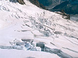 Во время учений в Альпах из-за схода лавины погибли пятеро французских солдат
