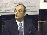 Министр юстиции опроверг также появившиеся сообщения о том, что виновник громкого политического скандала в Перу, шеф разведки Владимиро Монтесинос арестован военными Министр юстиции опроверг также появившиеся сообщения о том, что виновник громкого политического скандала в Перу, шеф разведки Владимиро Монтесинос арестован военными