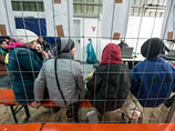 В Германии начали брать с беженцев "плату за пребывание" - наличностью и драгоценностями