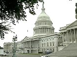 И в нем критикуется политика нынешней администрации США. Несмотря на то, что документ еще не обнародован, демократы уже называют его "предвыборным трюком" республиканцев, направленным против Альберта Гора И в нем критикуется политика нынешней администрации США. Несмотря на то, что документ еще не обнародован, демократы уже называют его "предвыборным трюком" республиканцев, направленным против Альберта Гора