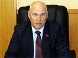 Спикера думы города Тавда, где в водопроводе завелись черви, предложили наградить знаком отличия "За заслуги перед Свердловской областью" Спикера думы города Тавда, где в водопроводе завелись черви, предложили наградить знаком отличия "За заслуги перед Свердловской областью"