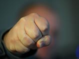 В Мурманской области избили пристававших к девушкам беженцев В Мурманской области избили пристававших к девушкам беженцев
