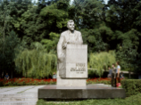 Министр культуры Украины не понял, почему после сноса памятника Петровскому в Днепропетровске возбудили уголовное дело