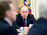 Компании с госучастием нельзя продавать по дешевке, подчеркнул президент России Владимир Путин, комментируя идею продавать госактивы на фоне падающих нефти и рубля