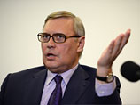 Лидер ПАРНАСа, экс-премьер РФ Михаил Касьянов отреагировал на появление в Instagram главы Чечни Рамзана Кадырова видеозаписи, в которой на его изображение наложили изображение сетки оптического прицела, вызывающего ассоциации с работой снайпера Лидер ПАРНАСа, экс-премьер РФ Михаил Касьянов отреагировал на появление в Instagram главы Чечни Рамзана Кадырова видеозаписи, в которой на его изображение наложили изображение сетки оптического прицела, вызывающего ассоциации с работой снайпера