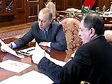 Путин решил поднимать тела подводников и подлодку Путин решил поднимать тела подводников и подлодку