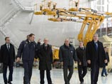 14 октября 2015 года Владимир Путин, лично осмотрев стройку, в том числе монтажно-испытательный и стартовый комплексы Восточного, перенес первые пуски с этого космодрома на весну 2016 года