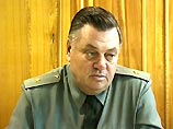"Смотреть на них было жалко", - говорит Анатолий Леонтьев, начальник ОТИИ. Дети были плохо одеты. Когда их пригласили в столовую, они буквально набросились на еду "Смотреть на них было жалко", - говорит Анатолий Леонтьев, начальник ОТИИ. Дети были плохо одеты. Когда их пригласили в столовую, они буквально набросились на еду