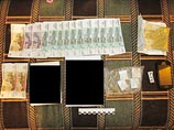 В Новосибирске мать троих детей, совмещавшая работу кондуктором с наркоторговлей, смогла "заработать" на Mercedes В Новосибирске мать троих детей, совмещавшая работу кондуктором с наркоторговлей, смогла "заработать" на Mercedes