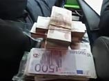 В Московской области полицейские задержали мошенников, которые вели незаконную банковскую деятельность с оборотом в миллиарды рублей В Московской области полицейские задержали мошенников, которые вели незаконную банковскую деятельность с оборотом в миллиарды рублей