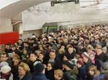 В столичном метро запретили закрывать вестибюли станций по будням после давки на "Тульской"