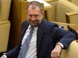 Владислав Резник является членом Государственной думы с декабря 1999 года. В настоящий момент он занимает должность первого заместителя председателя комитета Госдумы по финансовому рынку