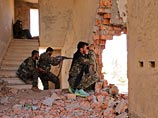 "В случае необходимости мы можем предпринять в Сирии те же действия, которые мы предприняли в Кандиле в Ираке", - сказал Давутоглу, имея в виду прошлогодние бомбардировки позиций Курдской рабочей партии в горах Кандиль на севере Ирака
