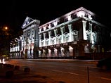 При этом авторы петиции за его отставку надеются, что с доказательной базой поможет Служба безопасности Украины При этом авторы петиции за его отставку надеются, что с доказательной базой поможет Служба безопасности Украины