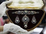 На Филиппинах с аукциона продадут драгоценности вдовы бывшего диктатора стоимостью 21 миллион долларов На Филиппинах с аукциона продадут драгоценности вдовы бывшего диктатора стоимостью 21 миллион долларов