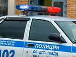 Московские полицейские объявили план "Перехват", чтобы разыскать водителя такси, который открылогонь по транспортным средствам других участников дорожного движения. Перед этим таксист не смог поделить дорогу с кем-то из водителей