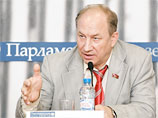 Коммунист Валерий Рашкин попросил патриарха пробудить совесть у руководства "Роснефти". В госкорпорации просьбу сочли неприличной Коммунист Валерий Рашкин попросил патриарха пробудить совесть у руководства "Роснефти". В госкорпорации просьбу сочли неприличной