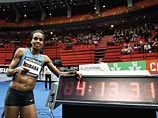 Эфиопская бегунья Гензебе Дибаба установила новый рекорд мира в беге на милю в помещении в ходе легкоатлетического турнира в Стокгольме