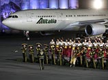 При посадке в аэропорту Мехико пилотов самолета понтифика ослепили лазером При посадке в аэропорту Мехико пилотов самолета понтифика ослепили лазером