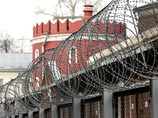 Известного своими эпатажными акциями художника Петра Павленского перевели из центра психиатрии имени Сербского в Бутырскую тюрьму Известного своими эпатажными акциями художника Петра Павленского перевели из центра психиатрии имени Сербского в Бутырскую тюрьму