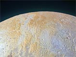 На новых снимках Плутона обнаружили полярные каньоны