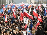Многотысячная демонстрация и митинг в поддержку бывшего лидера профсоюза "Солидарность" и бывшего президента Польши Леха Валенсы прошла в субботу в Варшаве Многотысячная демонстрация и митинг в поддержку бывшего лидера профсоюза "Солидарность" и бывшего президента Польши Леха Валенсы прошла в субботу в Варшаве
